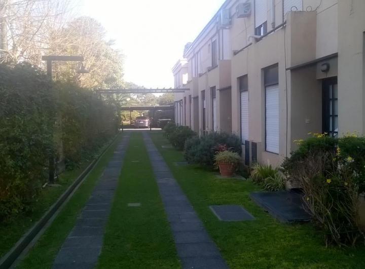 Casa · 97m² · 3 Ambientes · 1 Cochera
