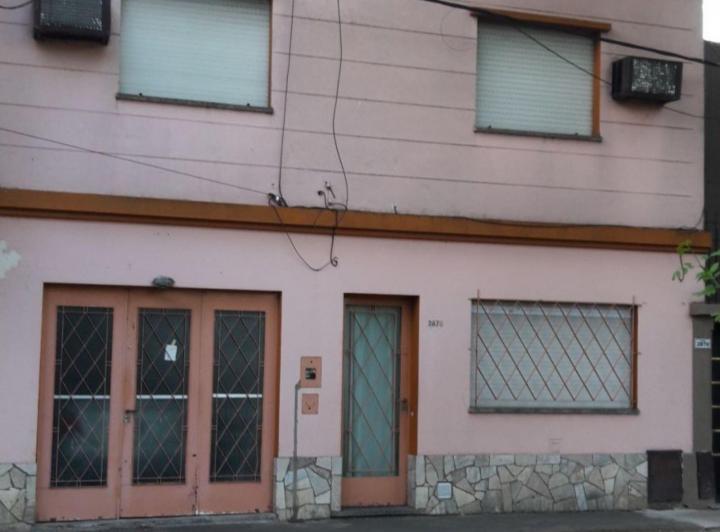 Casa · 156m² · 6 Ambientes · 2 Cocheras