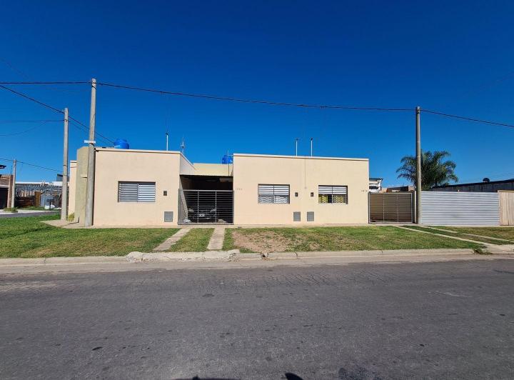 Casa · 65m² · 2 Ambientes · 1 Cochera
