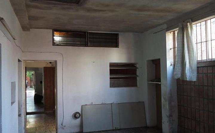 Casa · 1m² · 4 Ambientes