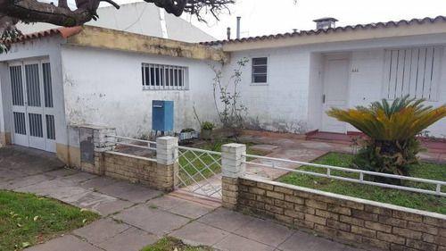 Casa · 130m² · 4 Ambientes · 1 Cochera