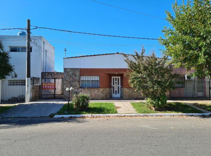 Casa · 100m² · 4 Ambientes