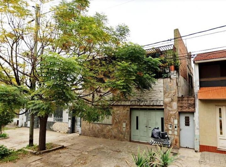 Casa · 90m² · 4 Ambientes · 1 Cochera
