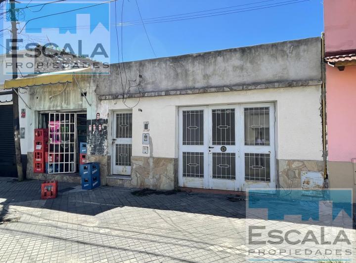 Casa · 100m² · 4 Ambientes · 1 Cochera