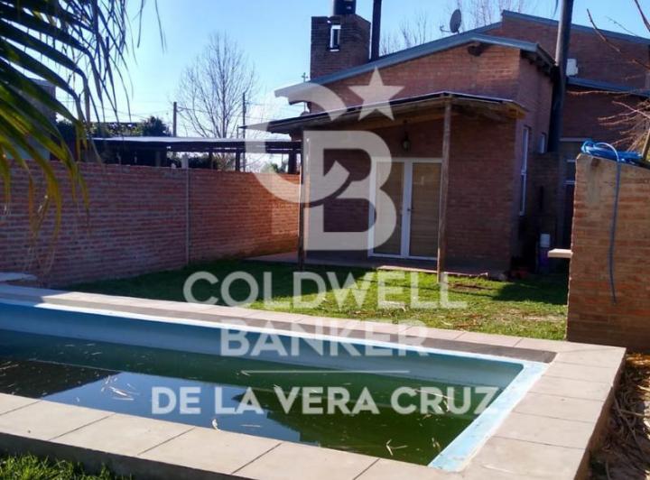 Casa · 135m² · 4 Ambientes · 2 Cocheras
