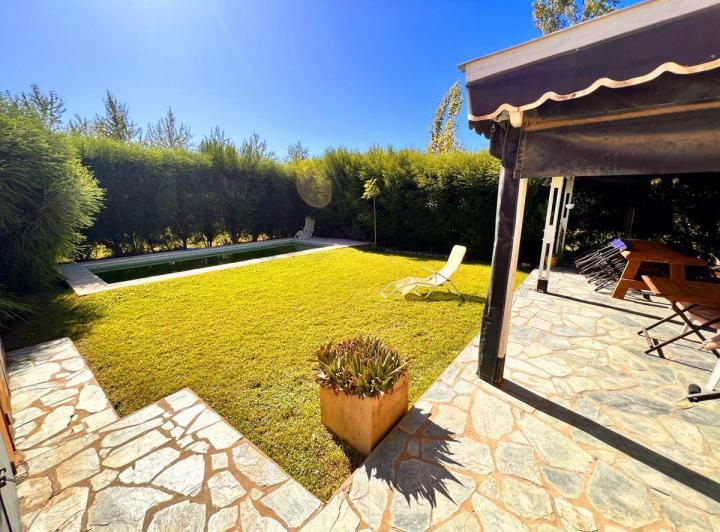 Casa · 75m² · 3 Ambientes · 1 Cochera