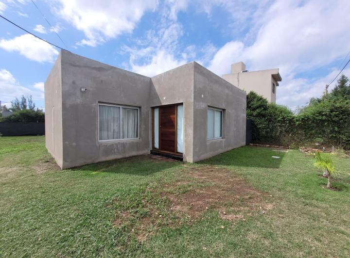 Casa · 125m² · 2 Dormitorios