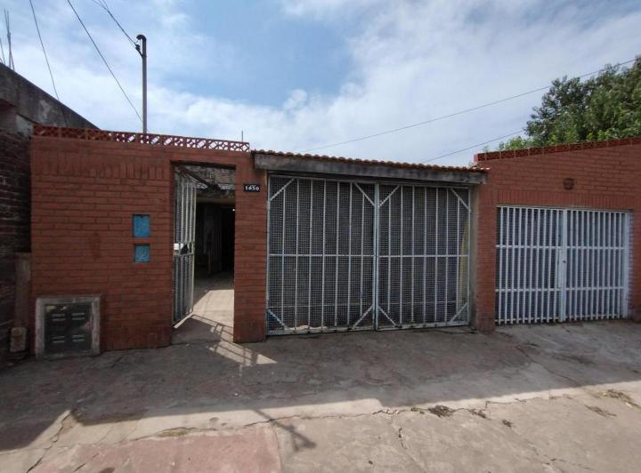 Casa · 82m² · 2 Ambientes · 1 Cochera