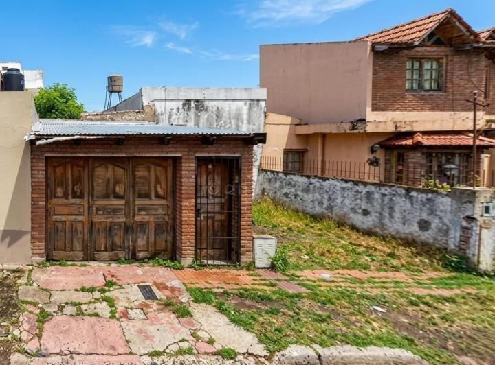 Casa · 84m² · 3 Ambientes · 1 Cochera