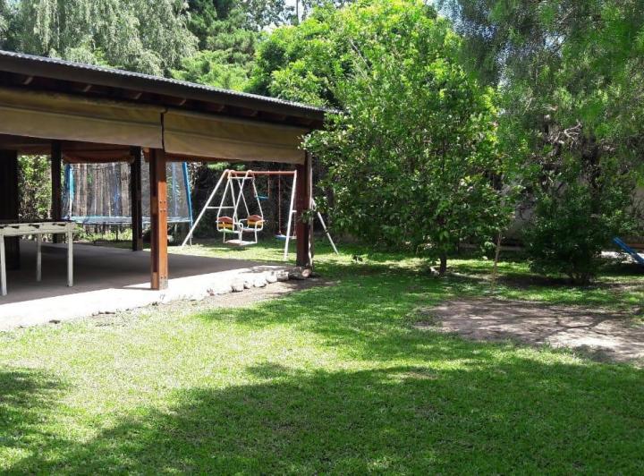 Casa · 170m² · 5 Ambientes · 2 Cocheras