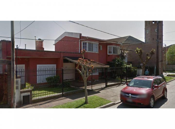 Casa · 250m² · 7 Ambientes