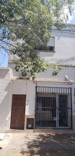 Casa · 200m² · 3 Ambientes