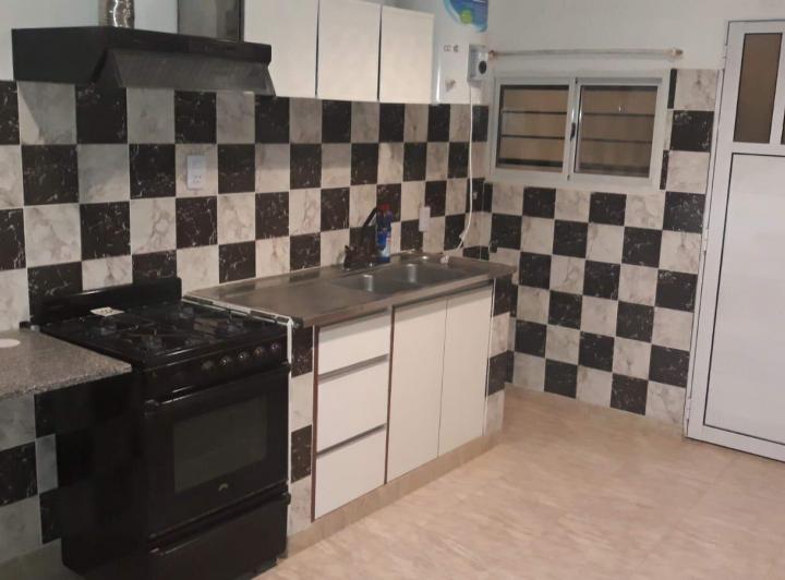 Casa · 183m² · 1 Ambiente · 2 Cocheras