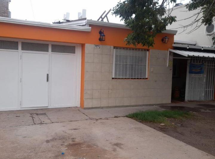 Casa · 148m² · 4 Ambientes · 1 Cochera