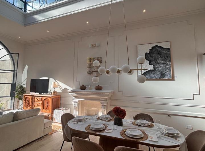 Casa · 205m² · 7 Ambientes · 1 Cochera