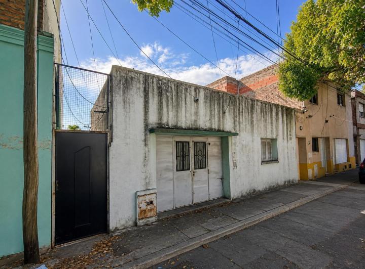 Casa · 161m² · 6 Ambientes · 1 Cochera