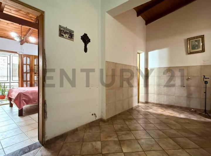 Casa · 131m² · 7 Ambientes