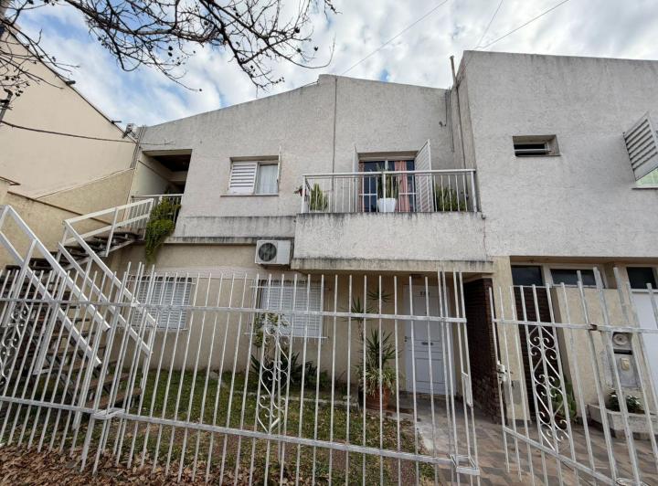 Casa · 78m² · 2 Dormitorios
