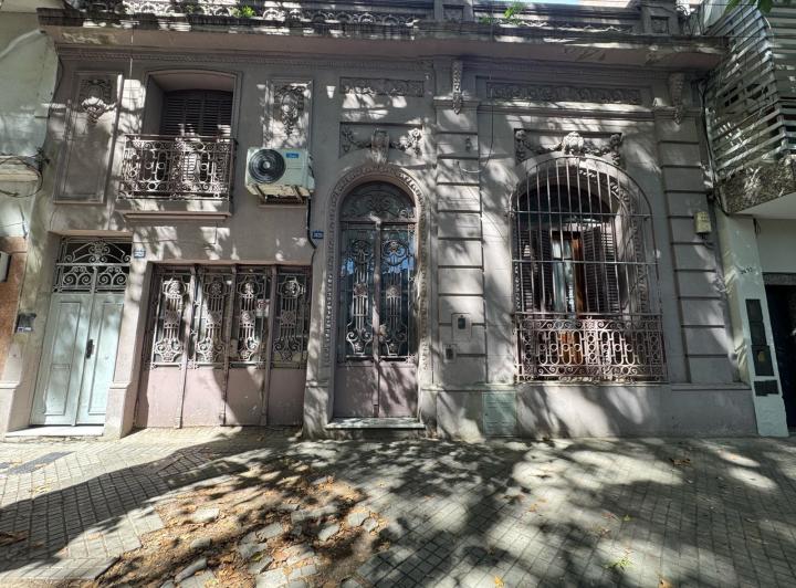 Casa · 131m² · 5 Ambientes · 1 Cochera