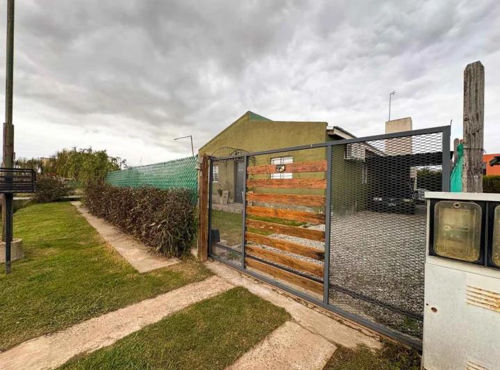 Casa · 88m² · 5 Ambientes · 1 Cochera