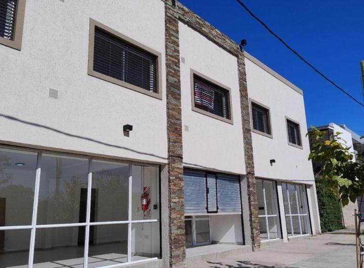 Local comercial · 57m² · 1 Ambiente