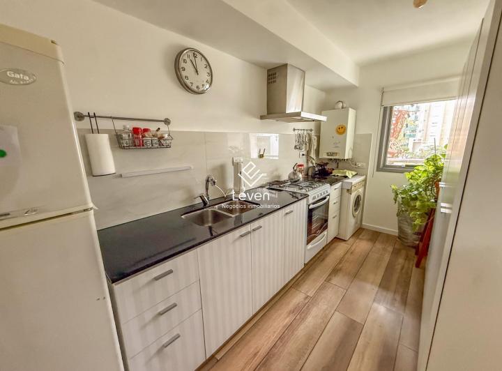 Departamento · 82m² · 4 Ambientes · 1 Cochera
