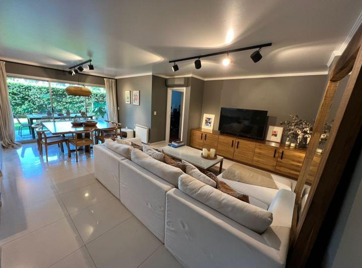 Departamento · 150m² · 3 Dormitorios · 1 Cochera