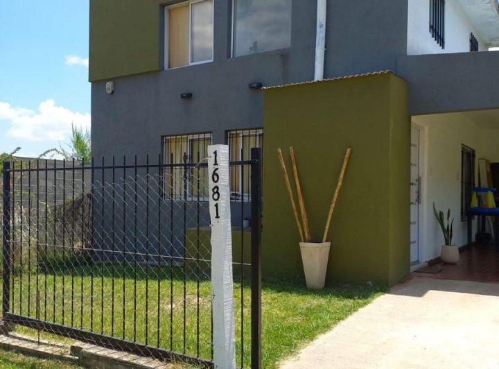 Casa · 70m² · 3 Ambientes · 1 Cochera