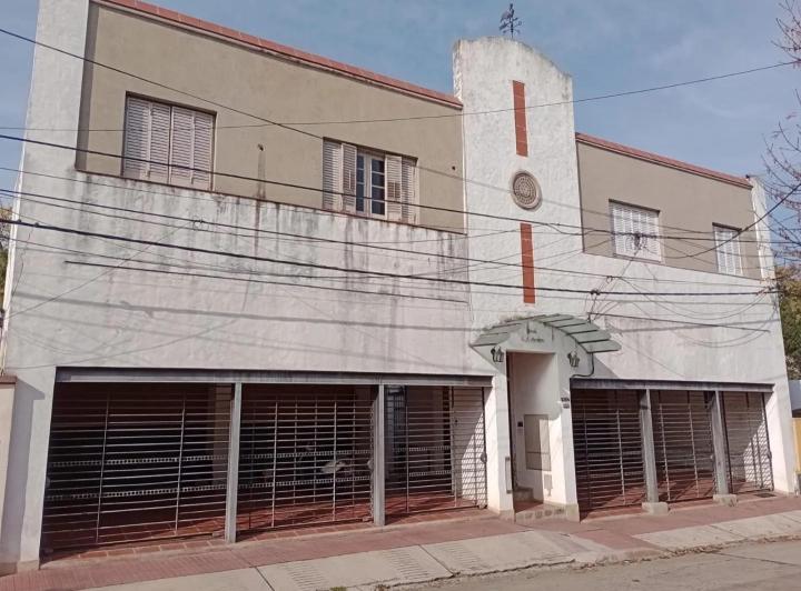 Departamento · 70m² · 4 Ambientes · 1 Cochera