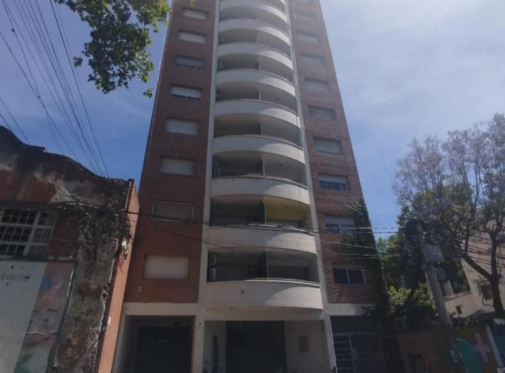 Departamento · 46m² · 2 Ambientes · 1 Cochera