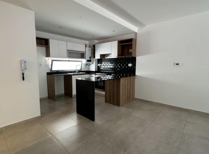 Departamento · 93m² · 4 Ambientes · 2 Cocheras