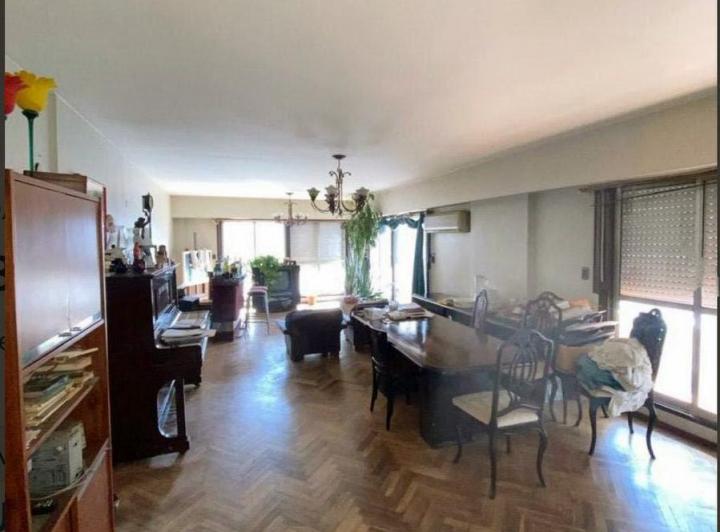 Departamento · 159m² · 3 Dormitorios · 1 Cochera