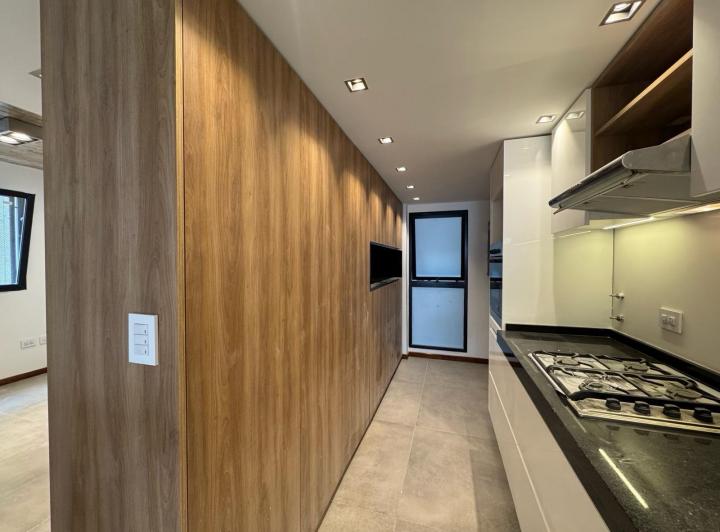 Departamento · 79m² · 4 Ambientes · 1 Cochera