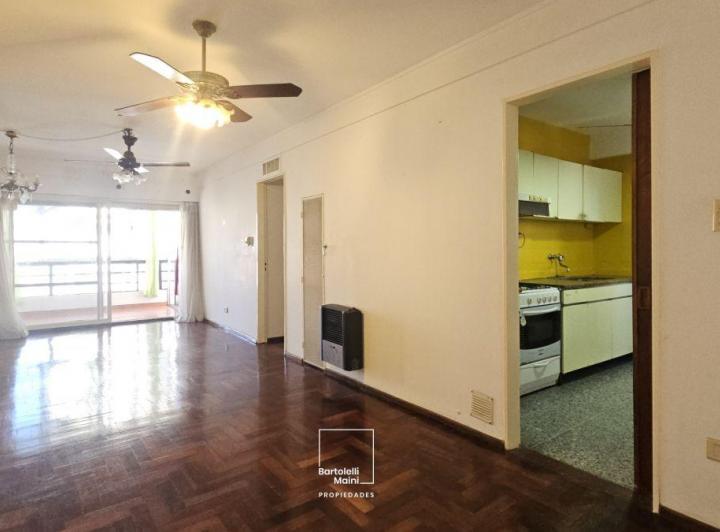 Departamento · 81m² · 4 Ambientes · 1 Cochera