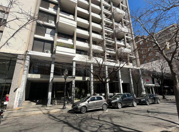 Departamento · 327m² · 9 Ambientes · 2 Cocheras