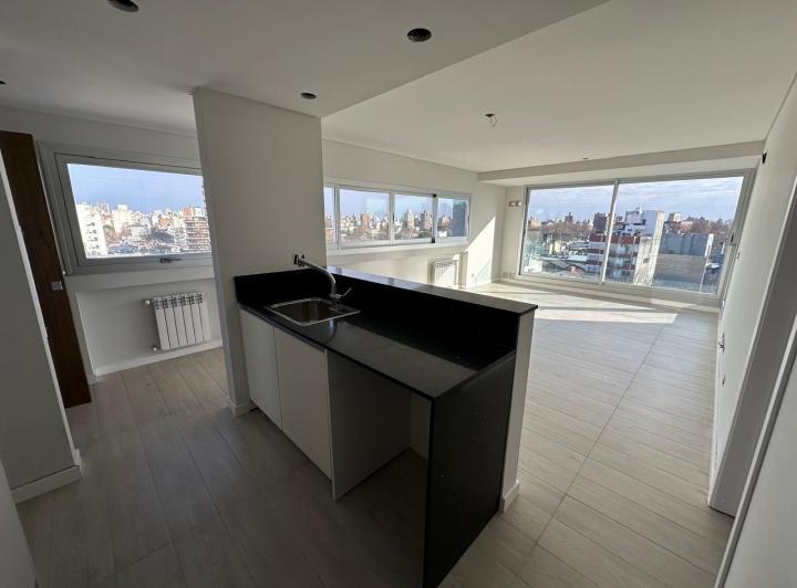 Departamento · 98m² · 6 Ambientes · 1 Cochera