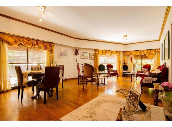 Departamento · 195m² · 8 Ambientes · 1 Cochera