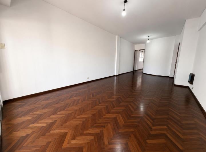Departamento · 93m² · 5 Ambientes