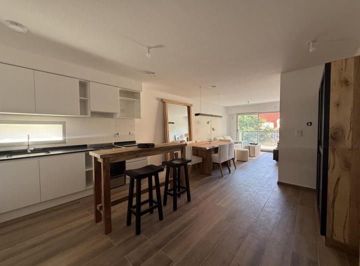 Departamento · 88m² · 4 Ambientes · 1 Cochera