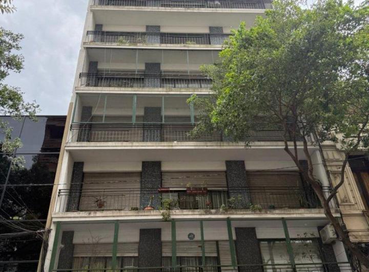 Departamento · 143m² · 6 Ambientes · 1 Cochera