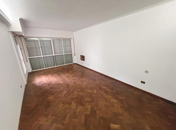 Departamento · 110m² · 6 Ambientes · 1 Cochera