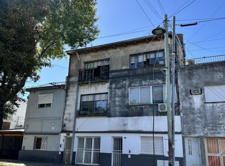 Departamento · 200m² · 3 Dormitorios