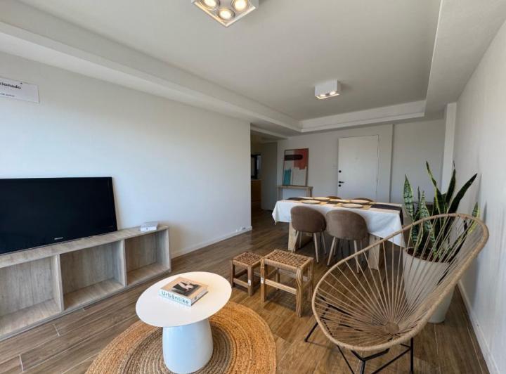 Departamento · 87m² · 4 Ambientes
