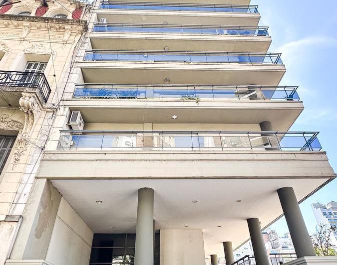 Departamento · 121m² · 5 Ambientes · 1 Cochera