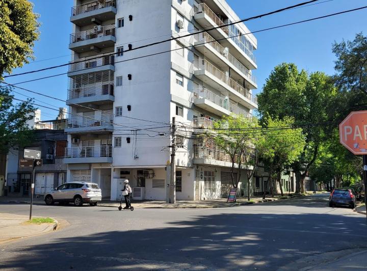 Departamento · 80m² · 6 Ambientes