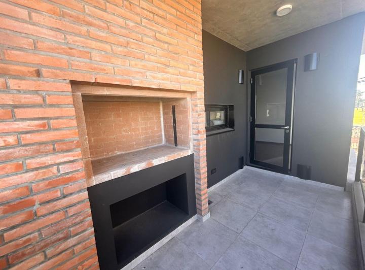 Departamento · 49m² · 4 Ambientes · 1 Cochera