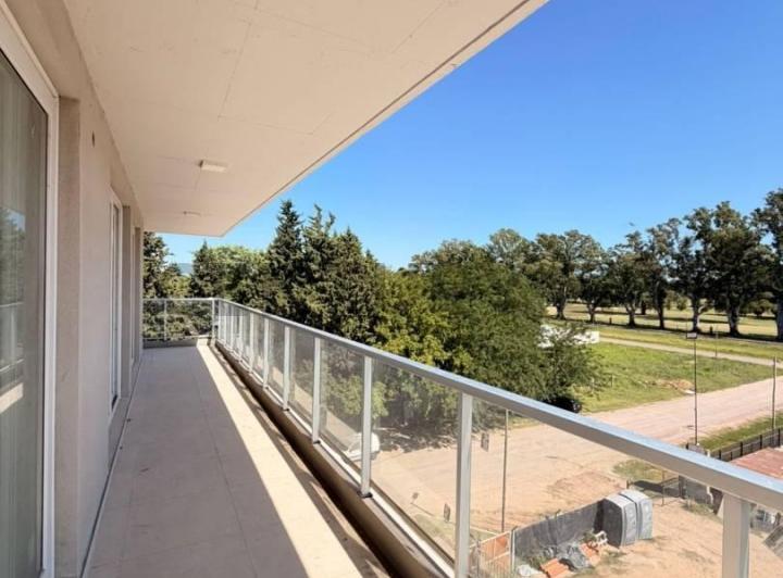 Departamento · 78m² · 4 Ambientes · 1 Cochera