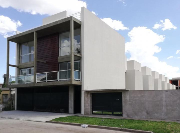 Departamento · 80m² · 3 Ambientes · 1 Cochera