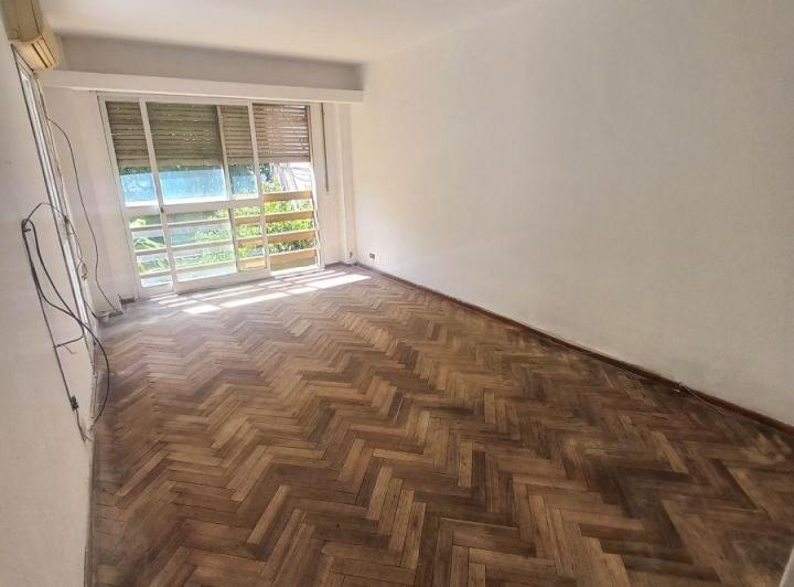 Departamento · 90m² · 6 Ambientes