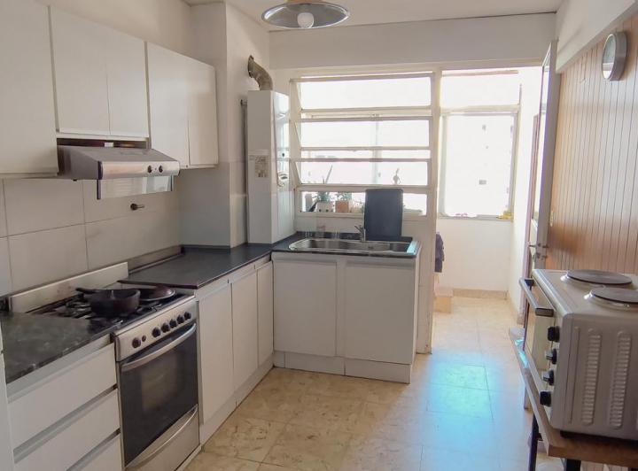 Departamento · 80m² · 5 Ambientes · 1 Cochera